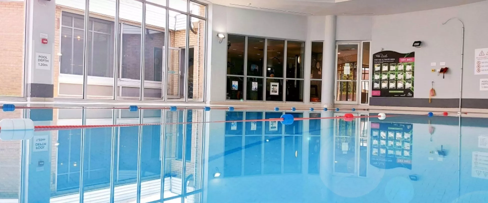 Holiday Inn Ipswich swimming pool.