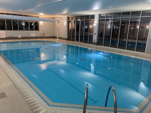 Holiday Inn Ipswich swimming pool.