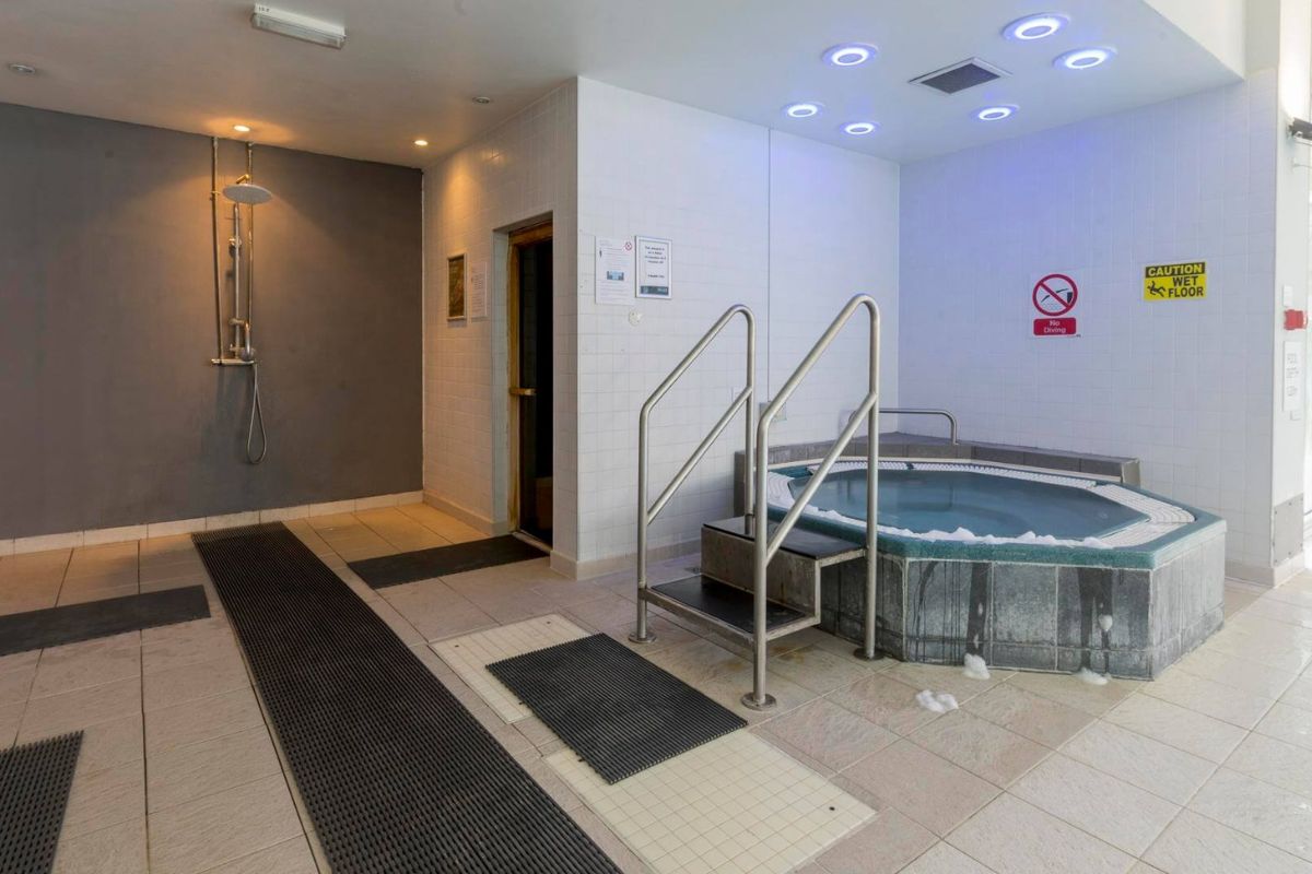 Facilities Spirit Health Club.